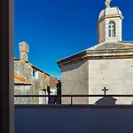 Lucija *