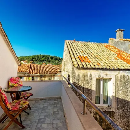 Lucija Apartment