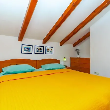 Lucija Apartment